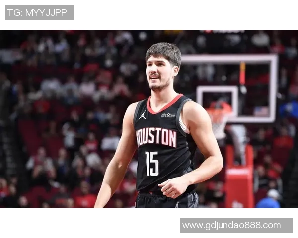 火箭与篮网精彩对决全场录像回顾2月7日比赛亮点与分析