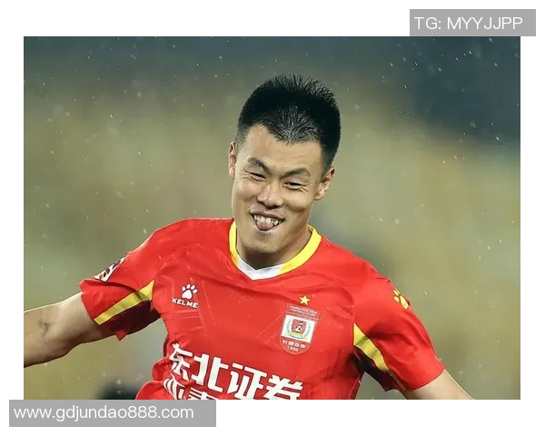 南美杯冠戎行中心外援将在下个月加盟亚泰！代替转会去大连英博的谭龙，直接带队冲超